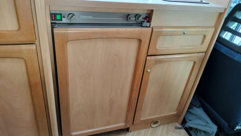 En venta Bürstner Bürstner A535-2 Active  Blanco 2000 Guipúzcoa foto 10