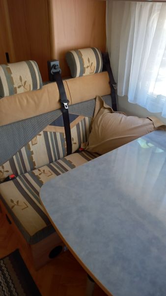 En venta Bürstner Solano T602 Blanco 2007 Madrid foto 3