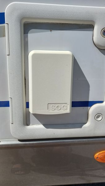 En venta Bürstner Solano T602 Blanco 2007 Madrid foto 11