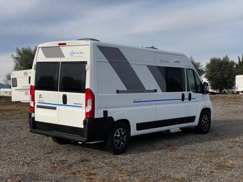 En venta Sun Living V60 SP FAMILY Blanco 2022 Barcelona foto 5