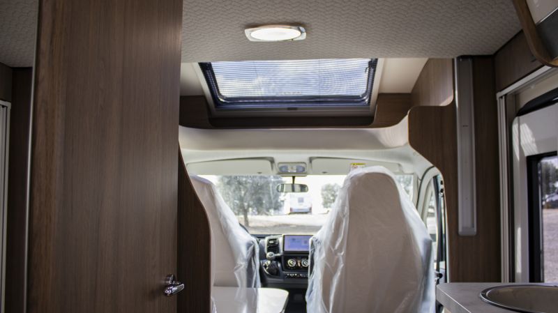 En venta Elnagh BARON 531 - 2025 Blanco 2025 Barcelona foto 7