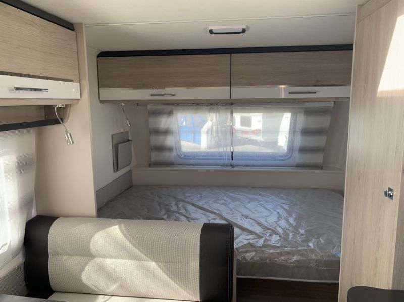 En venta Sterckeman Starlett comfort 470PE 3P Blanco 2019 Barcelona foto 4