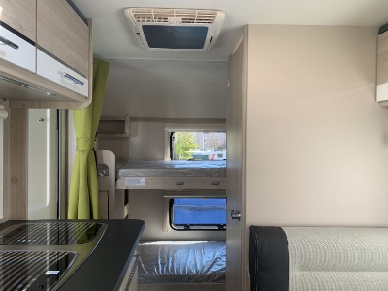 En venta Sterckeman Starlett comfort 470PE 3P Blanco 2019 Barcelona foto 6
