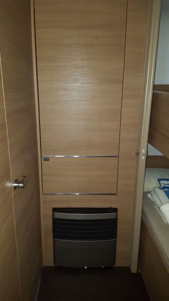 En venta Adria Adora 575pt Blanco 2015 Toledo foto 8