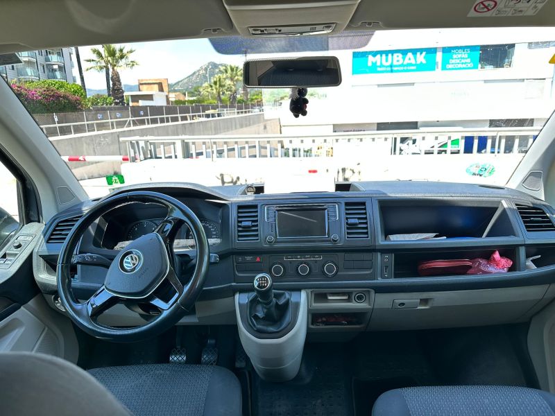 En venta Volkswagen 2.0 TDI TRENDLINE C 150 Gris 2016 Barcelona foto 6