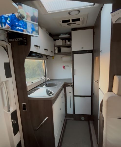 En venta Benimar Tessoro 481 Edición Especial  Blanco 2024 Málaga foto 12