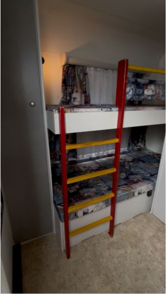 En venta Bürstner CITY 490 TK Blanco 2000 Madrid foto 5