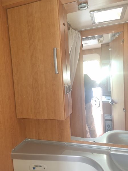 En venta Knaus Sport 400 LK Blanco 2007 Valencia foto 17