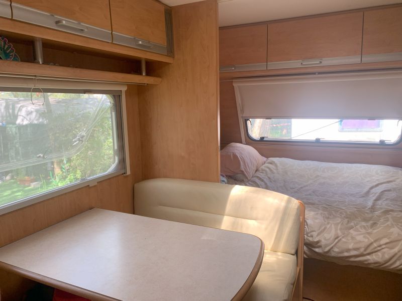 En venta Sterckeman EVOLUTION 496 PE - 7 Plazas Blanco 2011 Navarra foto 4