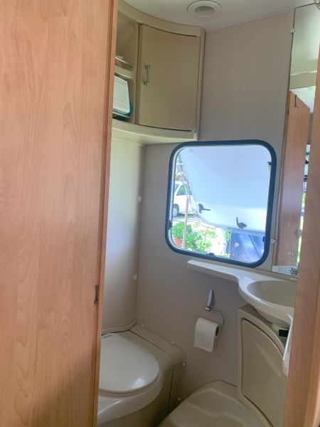 En venta Sterckeman EVOLUTION 496 PE - 7 Plazas Blanco 2011 Navarra foto 9