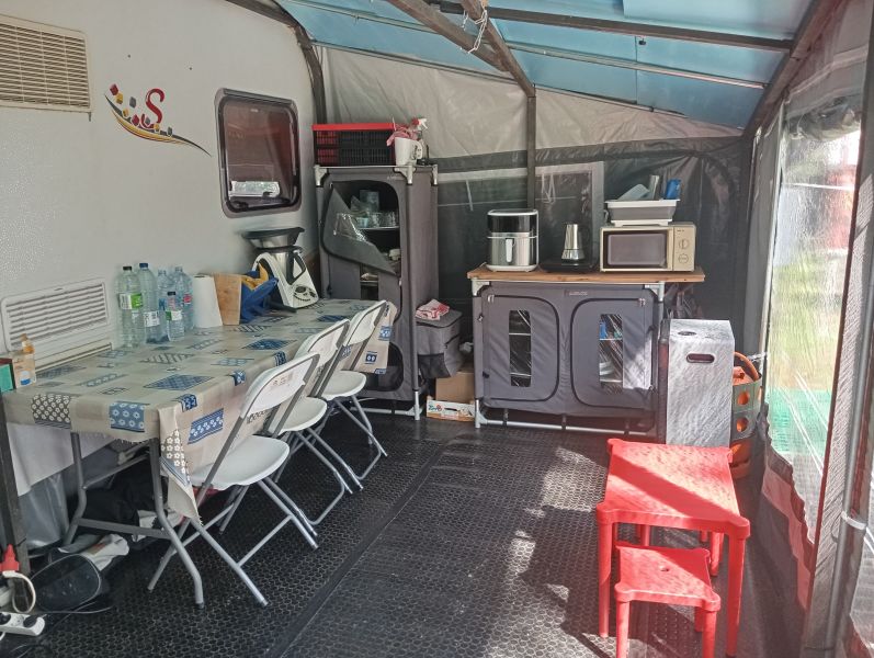 En venta Sterckeman EVOLUTION 496 PE - 7 Plazas Blanco 2011 Navarra foto 10