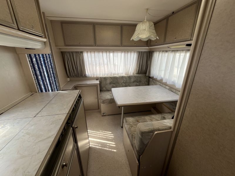 En venta Dethleffs Rondo 430 Blanco 1993 Barcelona foto 7