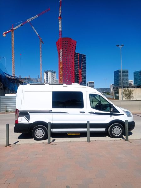 En venta Ford TRANSIT  Blanco 2016 Barcelona foto 3
