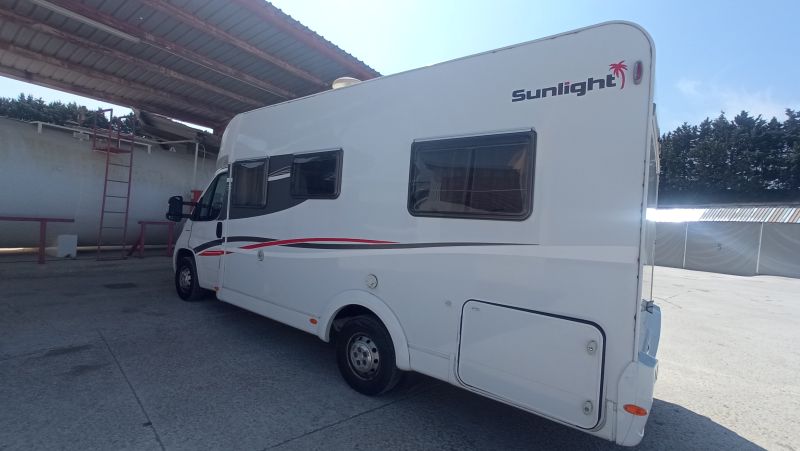En venta Fiat SUNLIGHT T64 Blanco 2016 Navarra foto 1