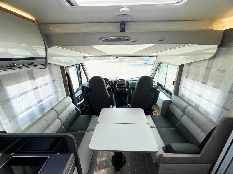 En venta Roller Team ROLLER TEAM ZEFIRO 267 INTEGRAL - AUTOMÁTICA - 2025 - CAMA EN ISLA 2025 Tarragona foto 13
