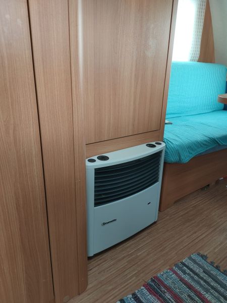 En venta Knaus Sport LKK 400 Blanco 2012 Asturias foto 3