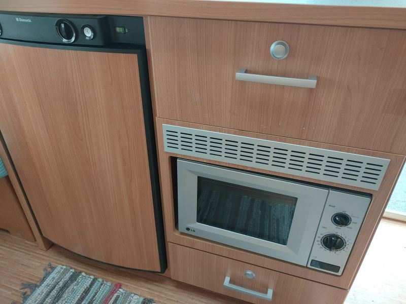 En venta Knaus Sport LKK 400 Blanco 2012 Asturias foto 10