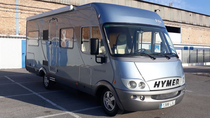 En venta Hymer / Eriba / Hymercar B654 Azul 2006 Granada foto 1