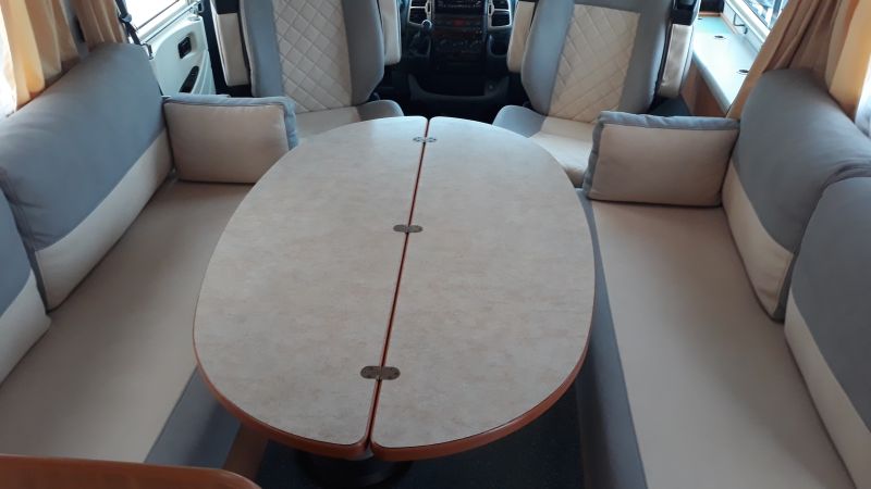 En venta Hymer / Eriba / Hymercar B654 Azul 2006 Granada foto 5