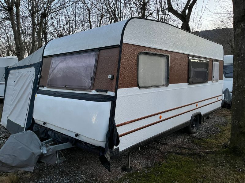 En venta Bürstner City 480 TK Blanco 1992 Girona foto 1