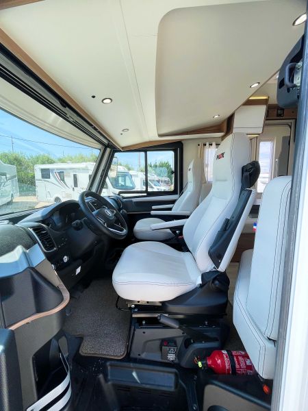En venta Pilote PILOTE G 570 FGJ - SEMINUEVA - 130.000€ en 2023! 2023 Tarragona foto 62