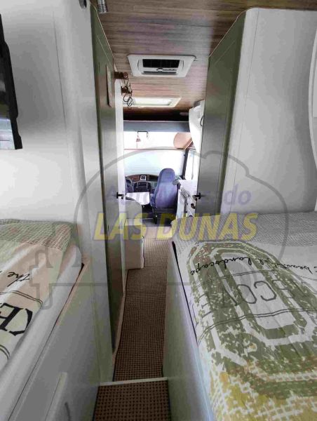 En venta Eura Mobil Integral Blanco 2013 Alicante foto 7