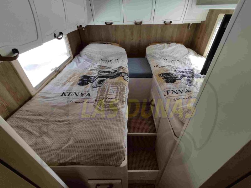 En venta Eura Mobil Integral Blanco 2013 Alicante foto 8