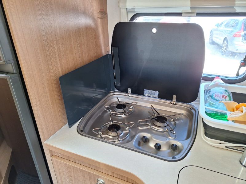 En venta Sun Living LIDO M46SP Blanco 2015 Barcelona foto 5