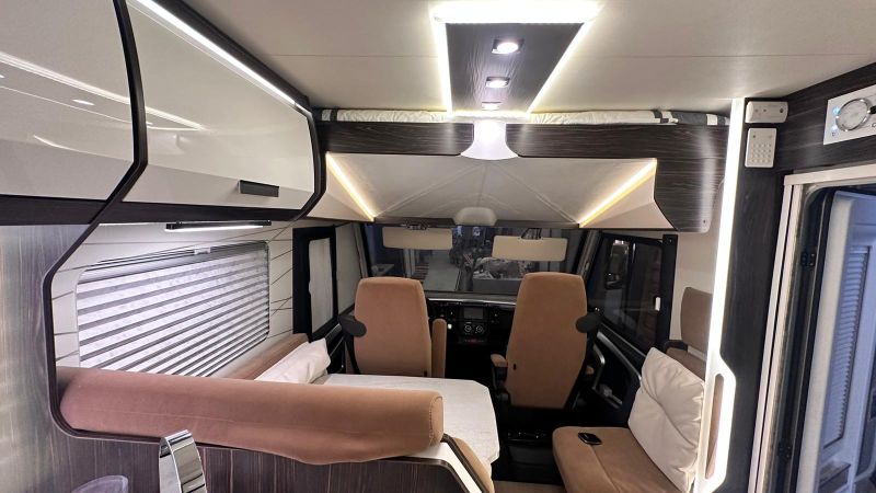 En venta Bürstner Elegance 728 G Gris 2018 Sevilla foto 3
