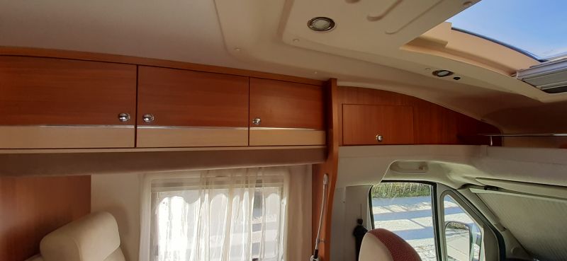 En venta Adria Compact SL Blanco 2015 Lleida foto 7