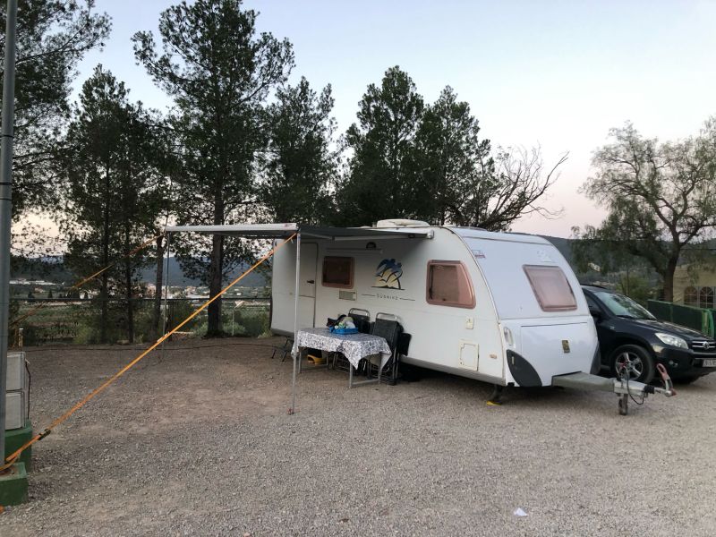 En venta Knaus SUDWIND 500 FSK Blanco 2004 Castellón foto 6