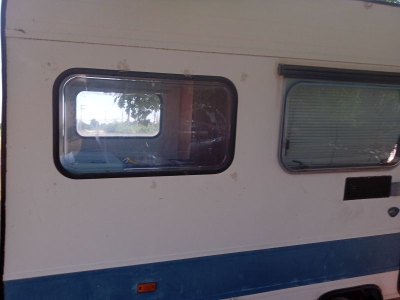 En venta Adria prima Blanco 1992 Segovia foto 3