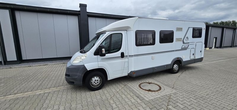 En venta Knaus Knaus Sport TI 700 Blanco 2011 Málaga foto 1