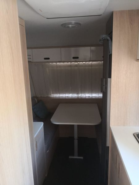En venta Adria Caravana Adria Aviva 400 DK 2022 2022 Madrid foto 4