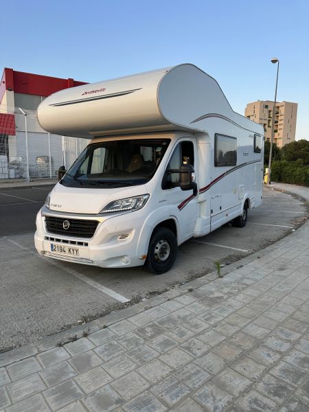 En venta Dethleffs Trend A 6977 Blanco 2019 Valencia foto 2