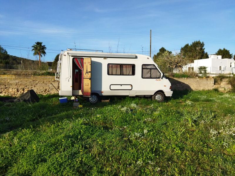 En venta Hymer / Eriba / Hymercar Peugeot J5 Blanco 1990 Illes Balears foto 2