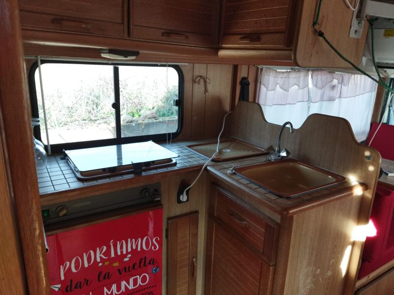 En venta Hymer / Eriba / Hymercar Peugeot J5 Blanco 1990 Illes Balears foto 17