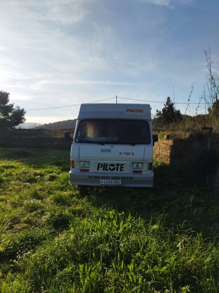En venta Hymer / Eriba / Hymercar Peugeot J5 Blanco 1990 Illes Balears foto 18