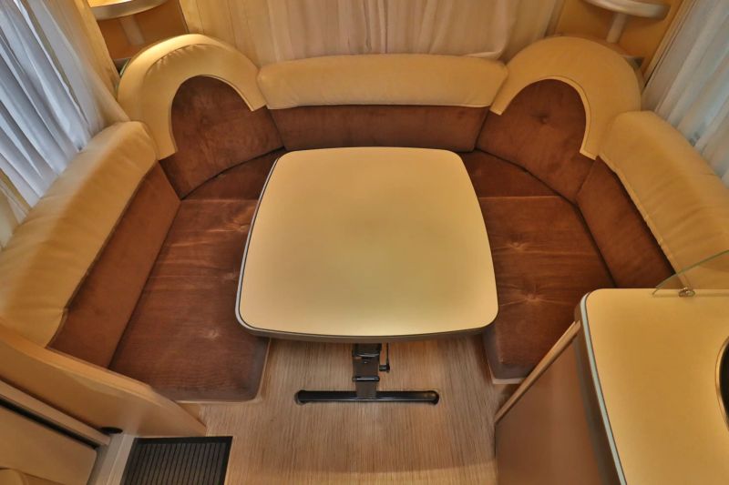En venta Hobby De Luxe Blanco 2011 Sevilla foto 3