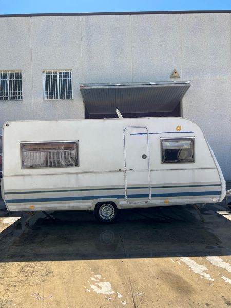 En venta Sunroller SEVILLA Blanco 1998 Tarragona foto 2