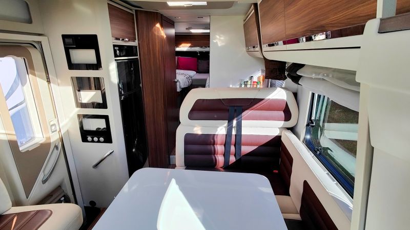 En venta Adria MATRIX PLUS 670SL 50Aniversario Gris 2016 Barcelona foto 2