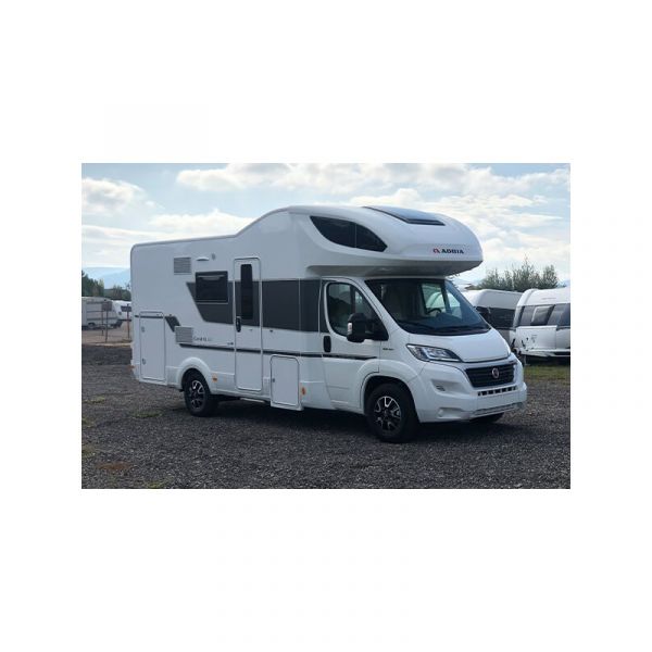 En venta Adria Coral XL Plus 600 DP Blanco 2020 Barcelona foto 1