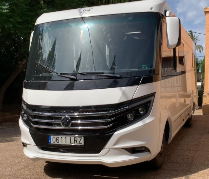 En venta Niesmann + Bischoff iSmove 6.9E Blanco 2021 Valencia foto 2