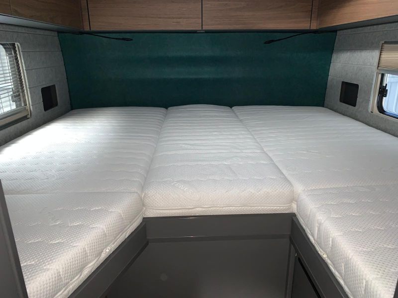 En venta Niesmann + Bischoff iSmove 6.9E Blanco 2021 Valencia foto 5