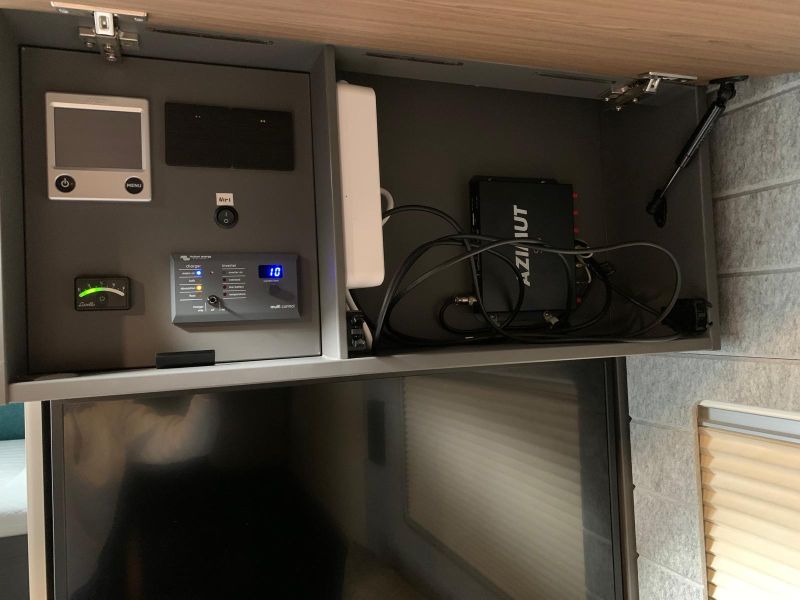 En venta Niesmann + Bischoff iSmove 6.9E Blanco 2021 Valencia foto 20