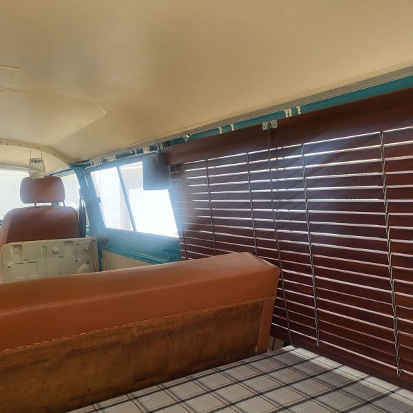 En venta Westfalia T2 bay window 1976 1600 Azul 1976 Alicante foto 19