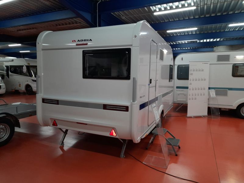 En venta Adria ADRIA ALTEA 402 PH Blanco 2025 Barcelona foto 2