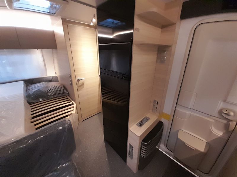 En venta Adria ADRIA ALTEA 402 PH Blanco 2025 Barcelona foto 13