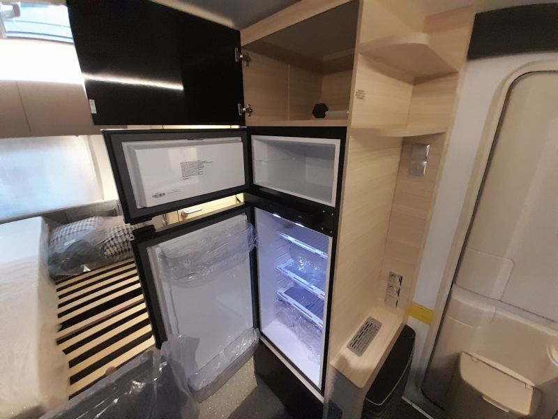 En venta Adria ADRIA ALTEA 402 PH Blanco 2025 Barcelona foto 14