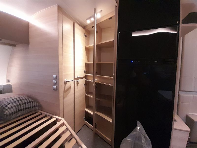 En venta Adria ADRIA ALTEA 402 PH Blanco 2025 Barcelona foto 16